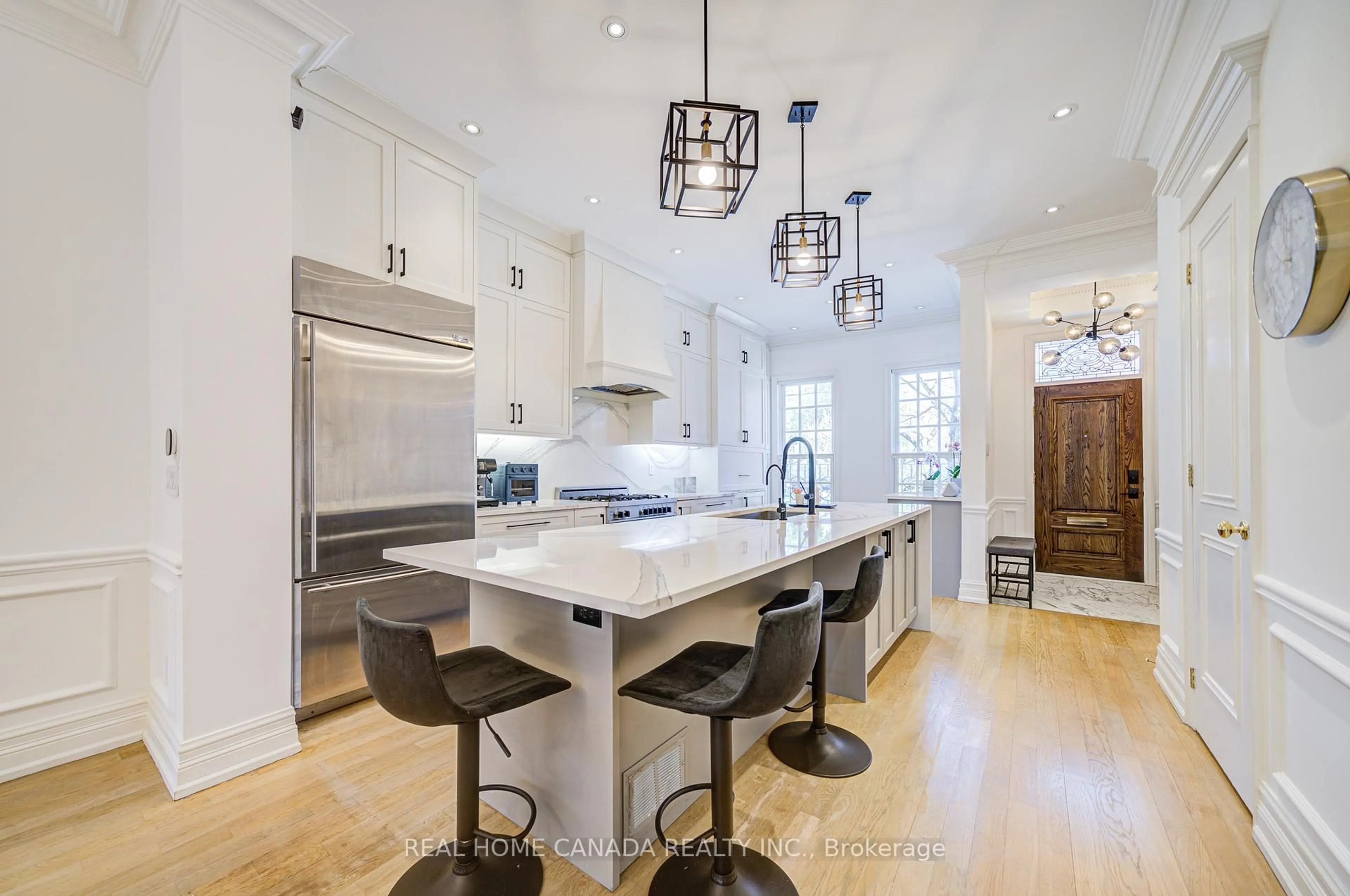 Contemporary kitchen, ceramic/tile floor for 121 Davenport Rd, Toronto Ontario M5R 1H8