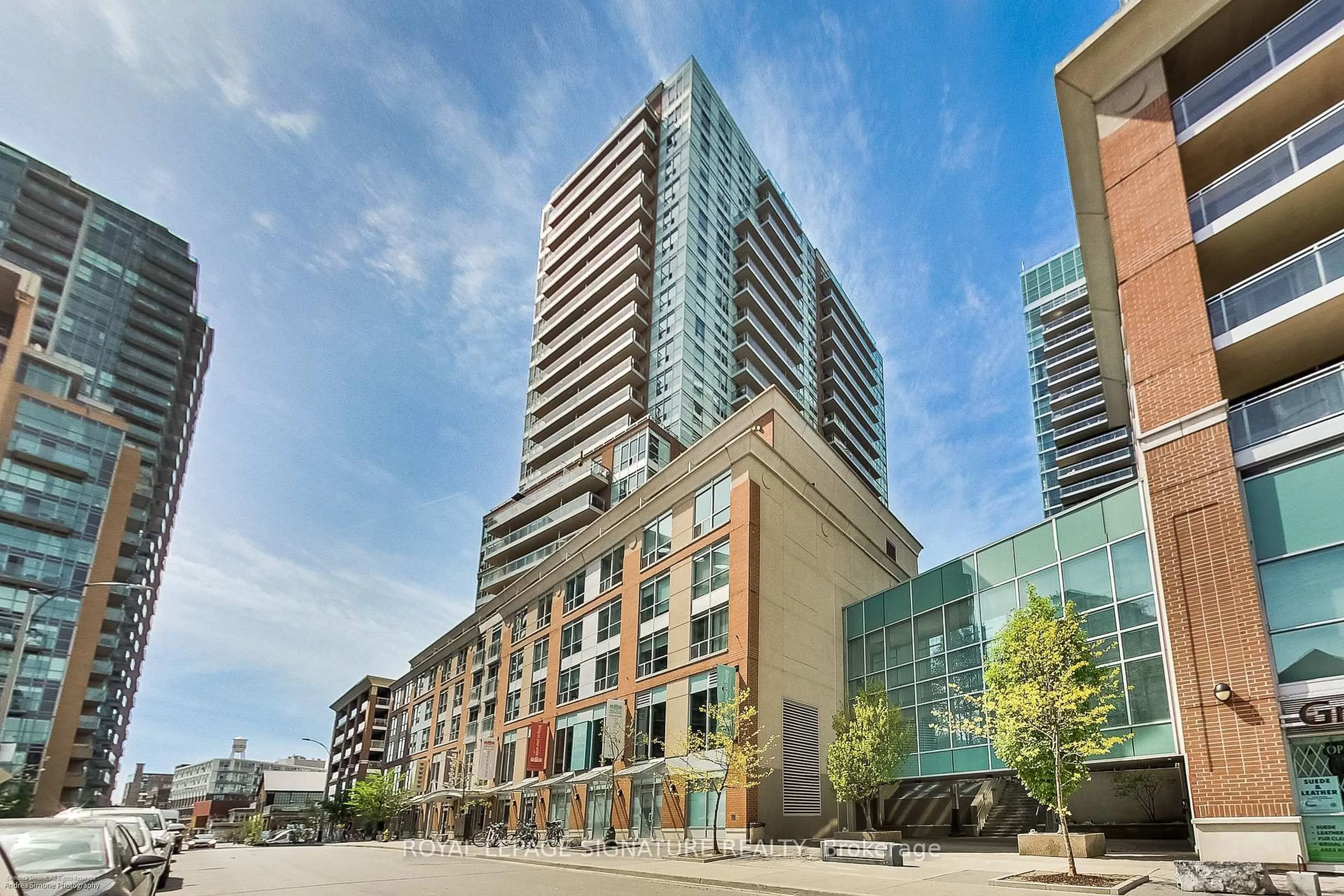 Patio, unknown for 50 Lynn Williams St #1407, Toronto Ontario M6K 3R9