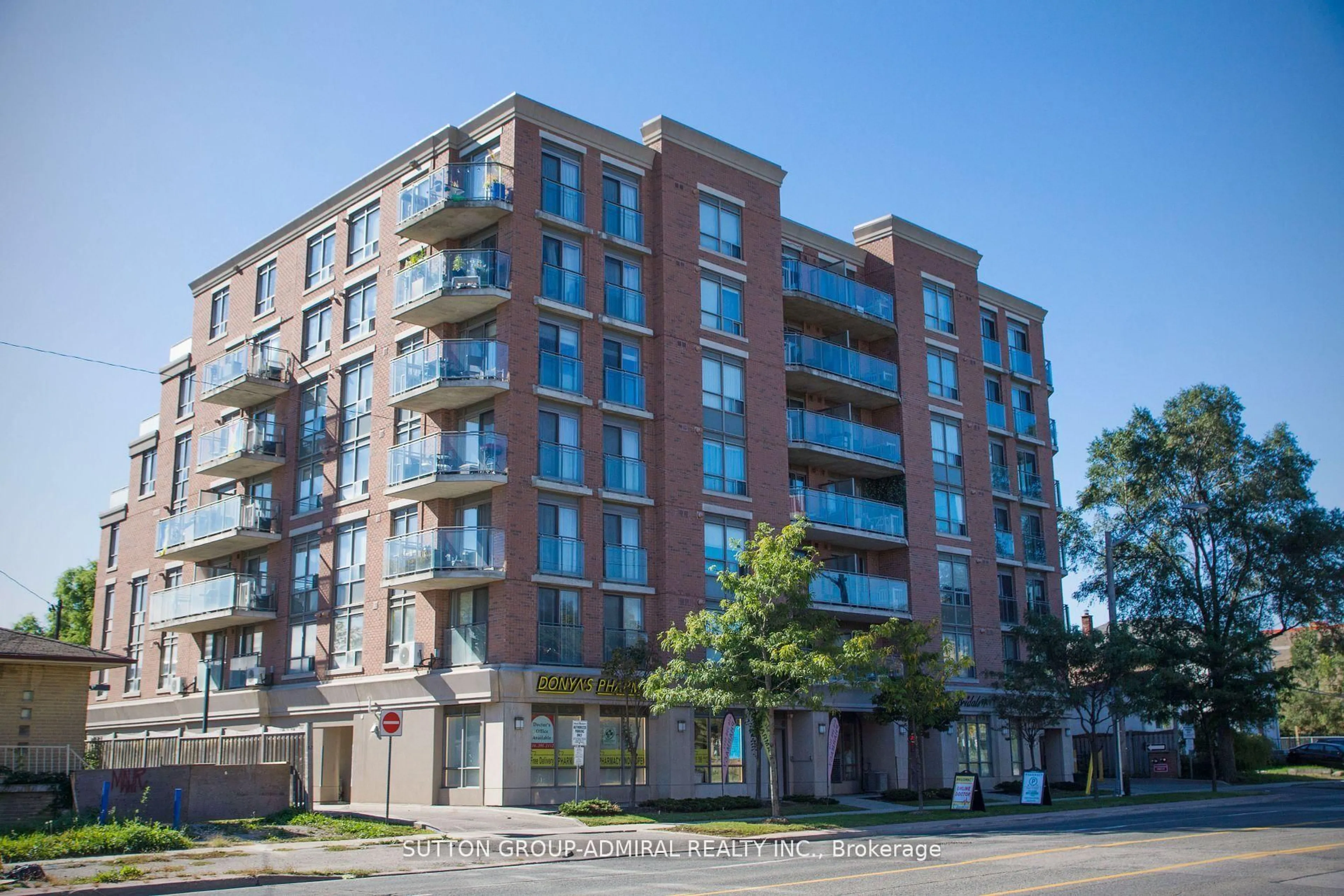 Unknown for 801 Sheppard Ave #302, Toronto Ontario M3H 2T3