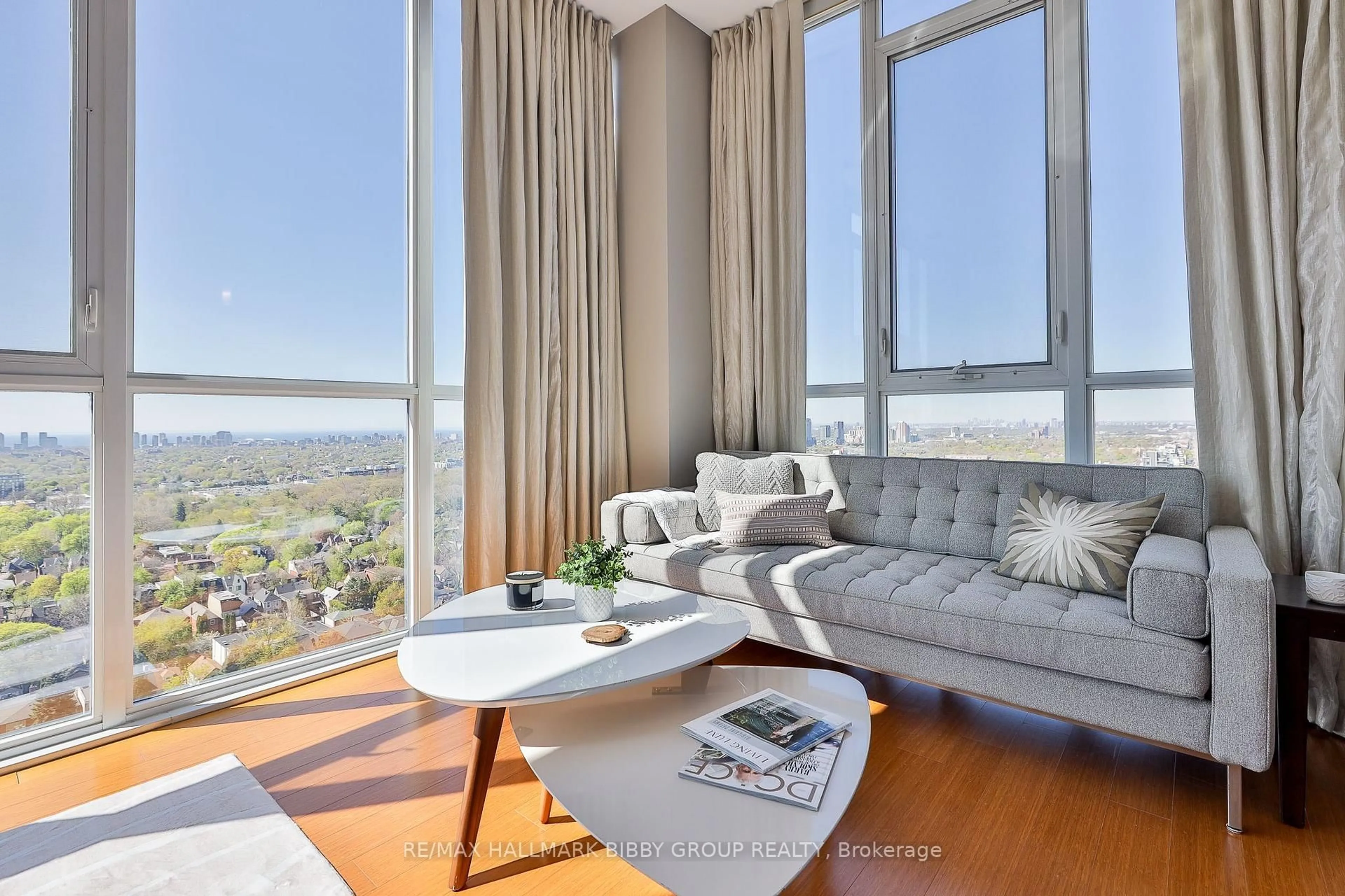 Living room with furniture, unknown for 530 St Clair Ave #PH06, Toronto Ontario M6C 0A2