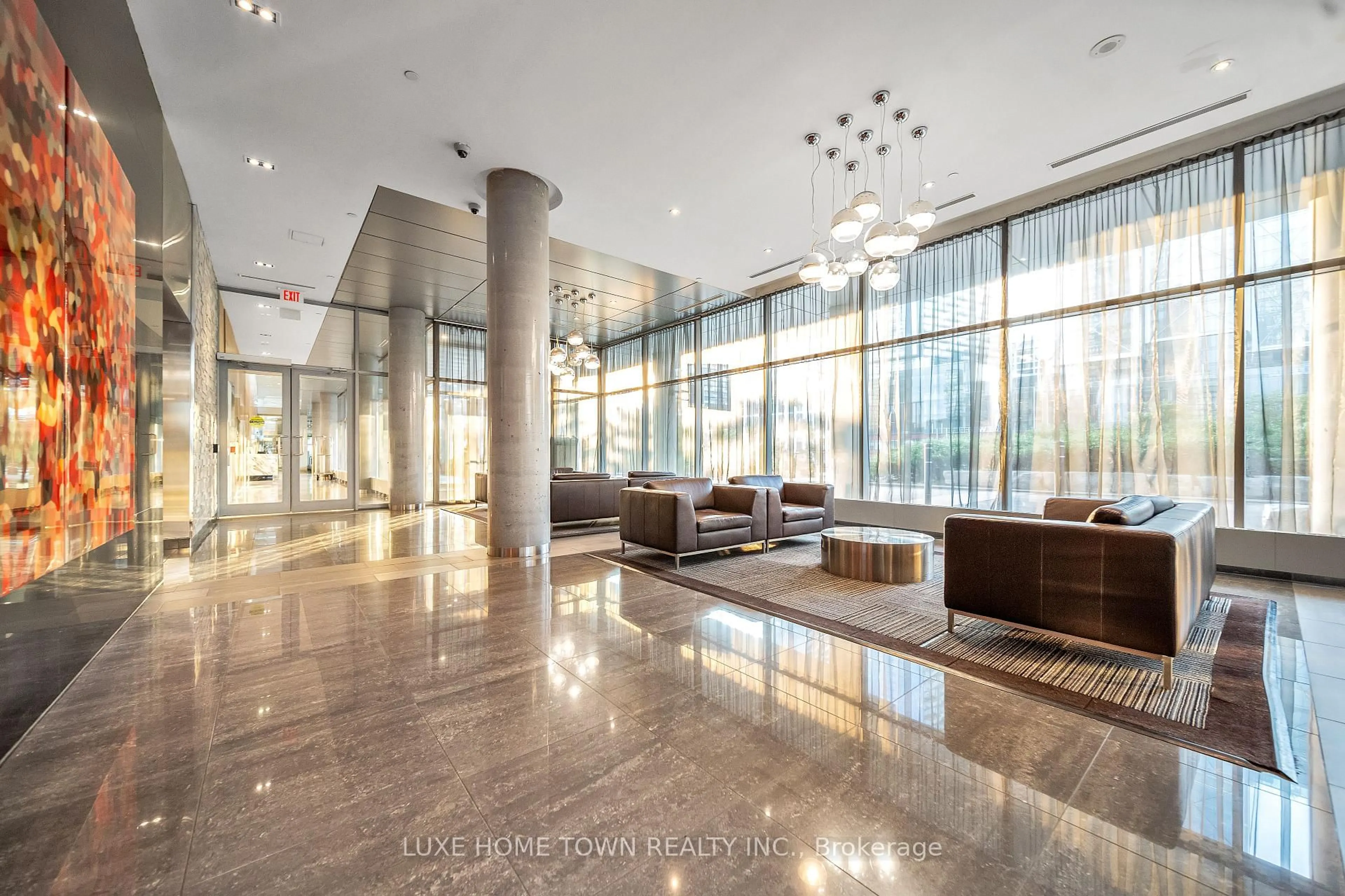 Lobby for 4K Spadina Ave #711, Toronto Ontario M5V 3Y9