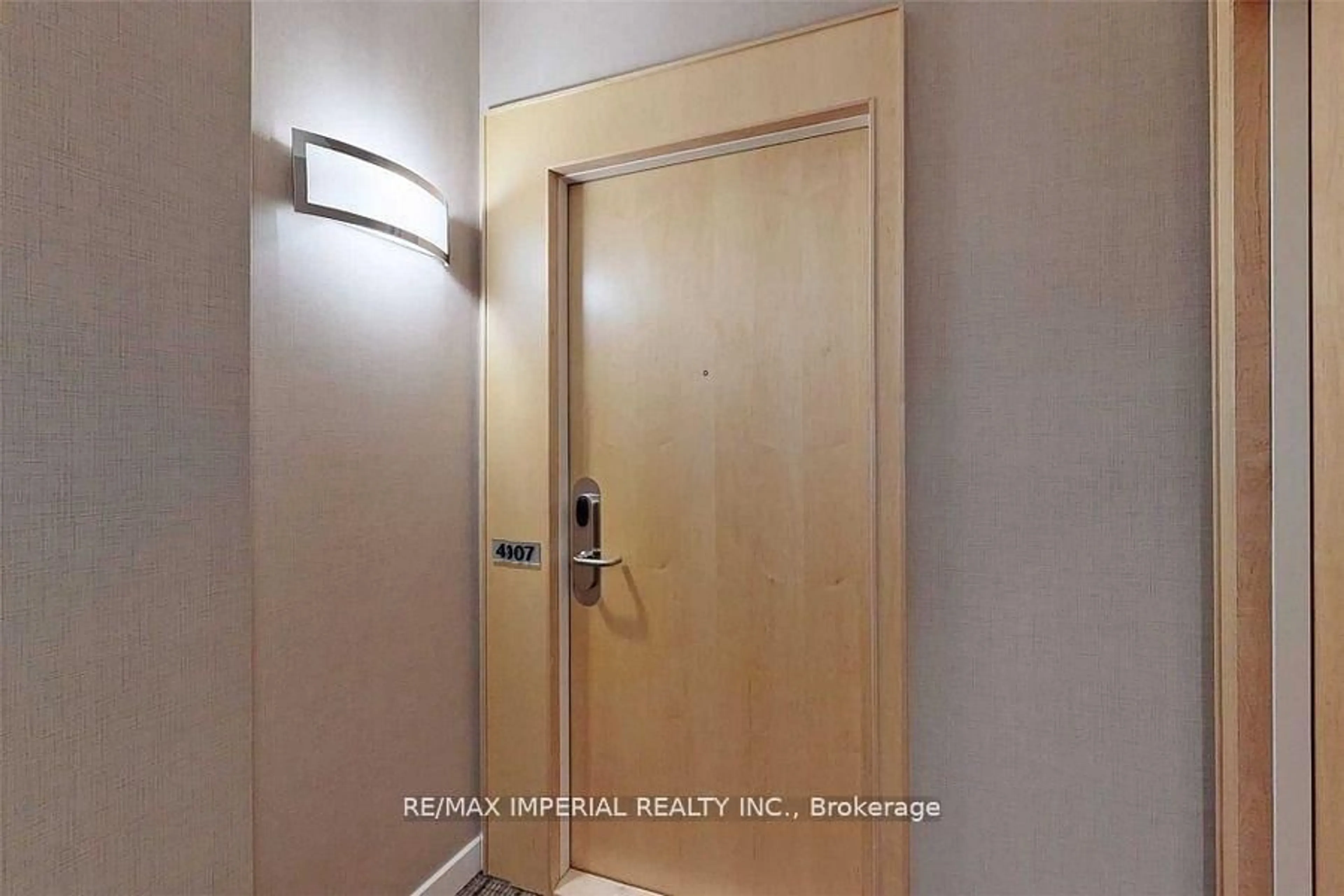 A pic of a room for 65 Bremner Blvd #4907, Toronto Ontario M5J 0A7
