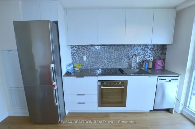Additional property image - 2 Sonic Way Unit 2410
