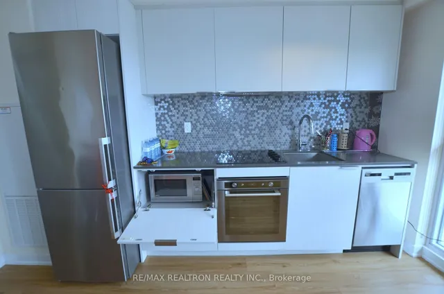 Additional property image - 2 Sonic Way Unit 2410