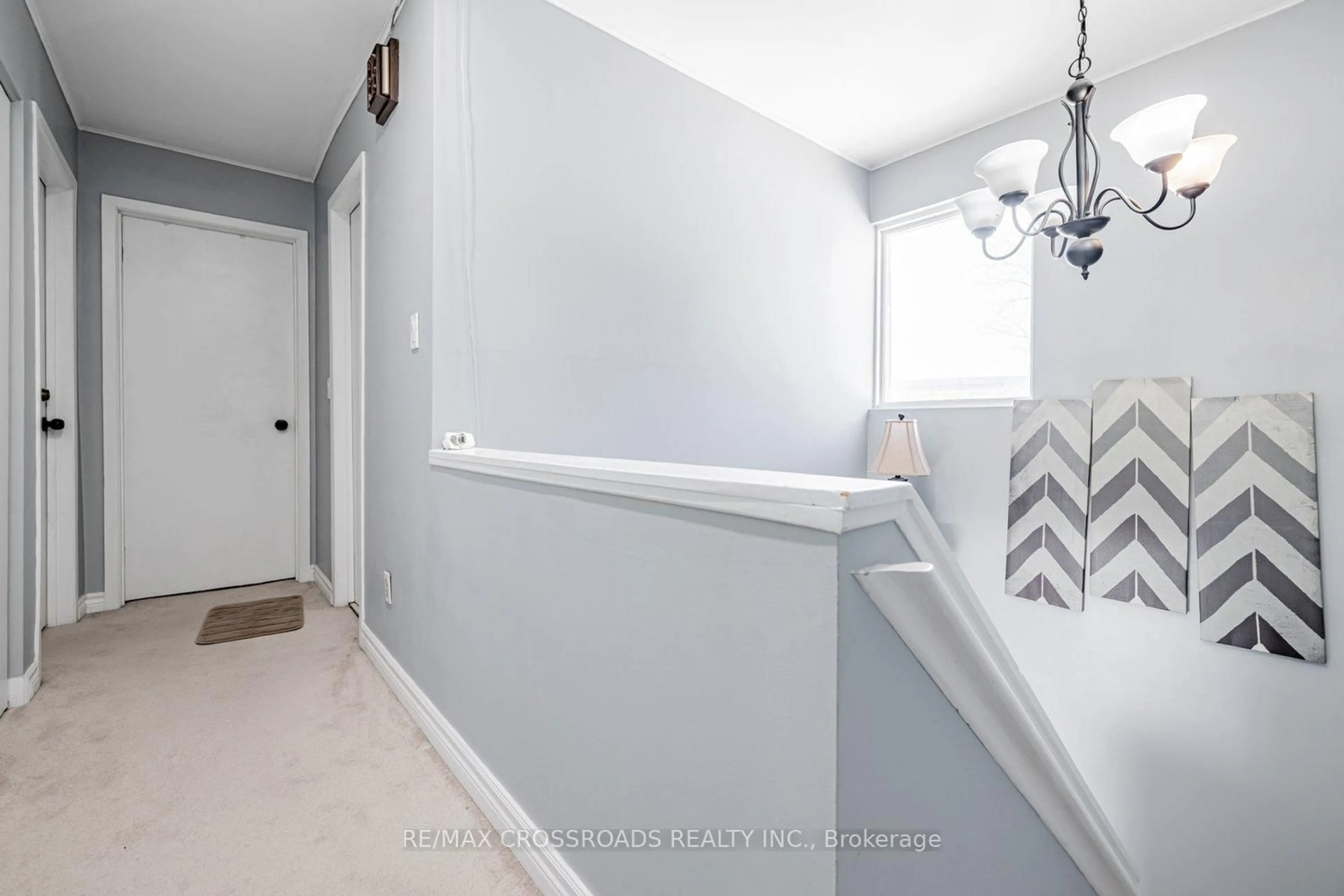 Indoor entryway for 43 Courville Coachway Way #70, Toronto Ontario M2J 3V6