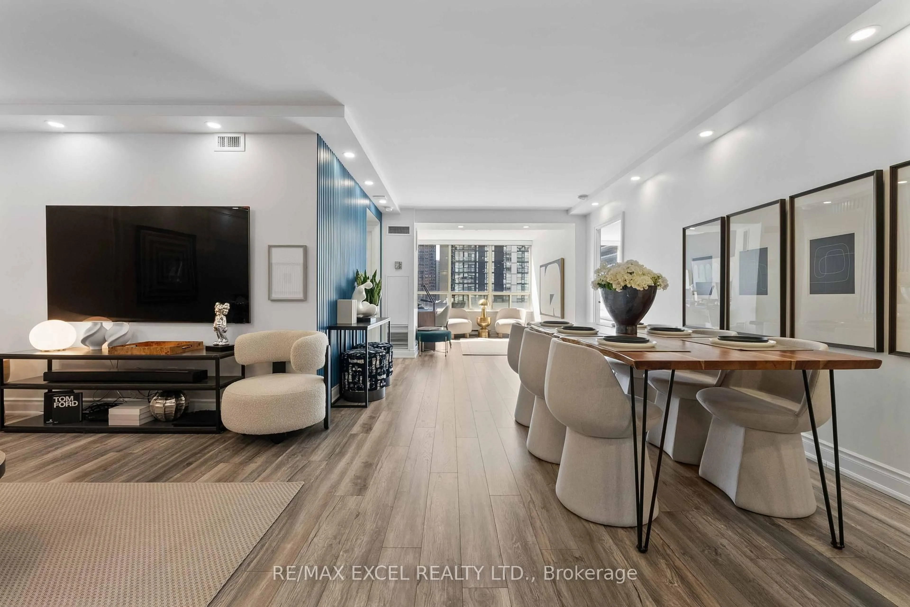 Unknown for 30 Greenfield Ave #607, Toronto Ontario M2N 6N3