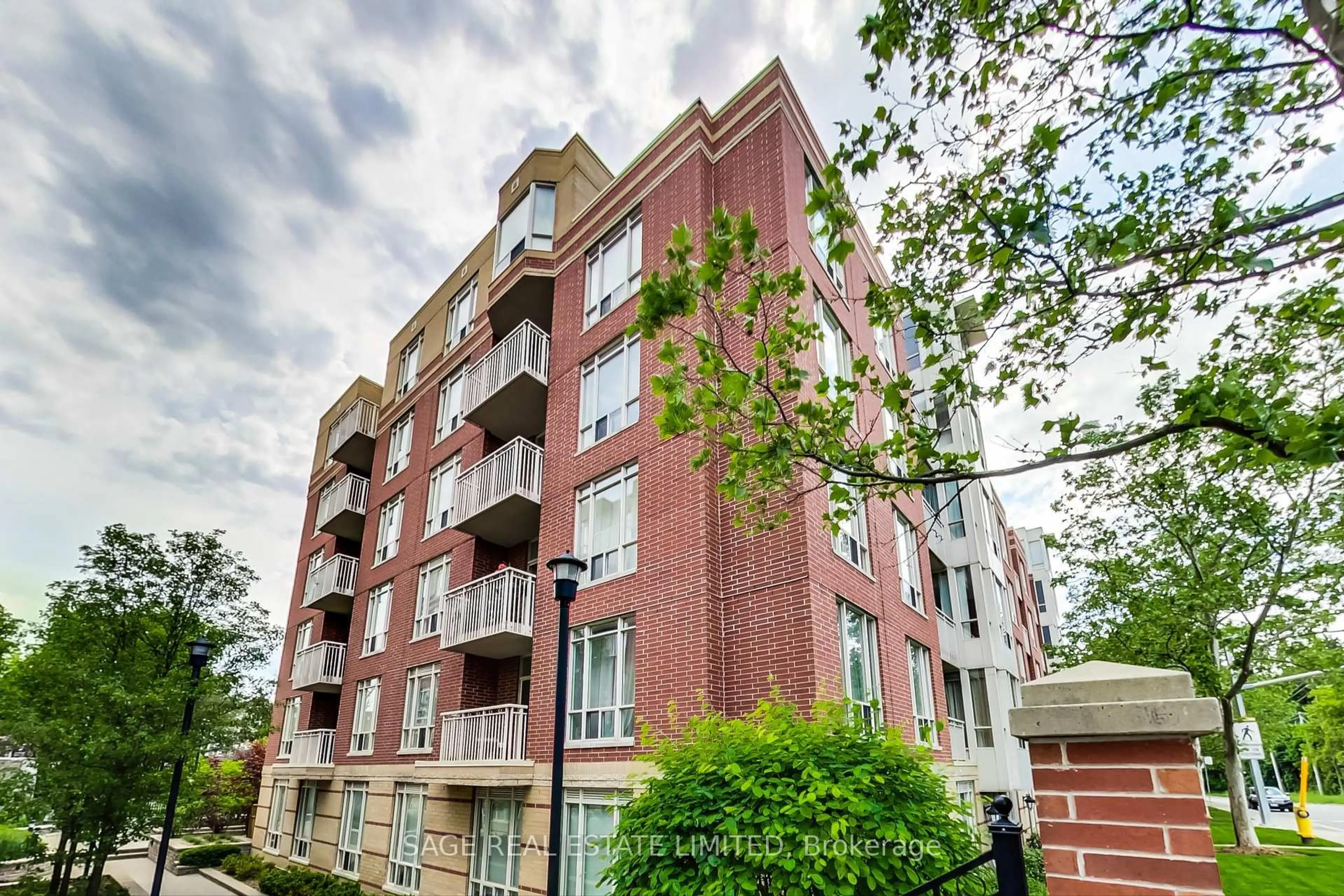 Home with brick exterior material, building for 455 Rosewell Ave #610, Toronto Ontario M4R 2H9