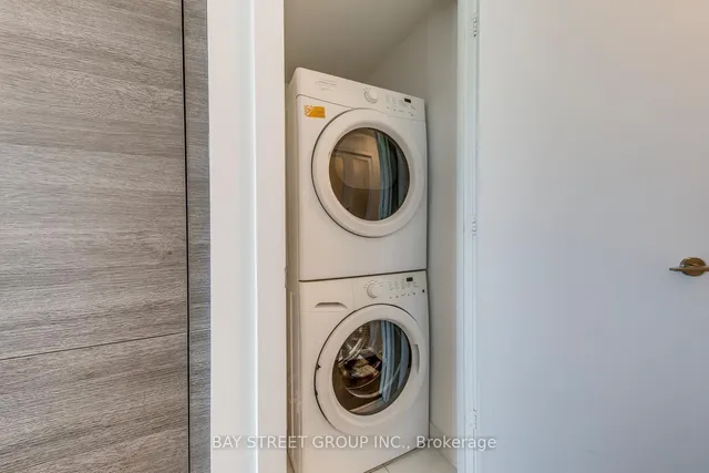 Additional property image - 200 Bloor St Unit 1504