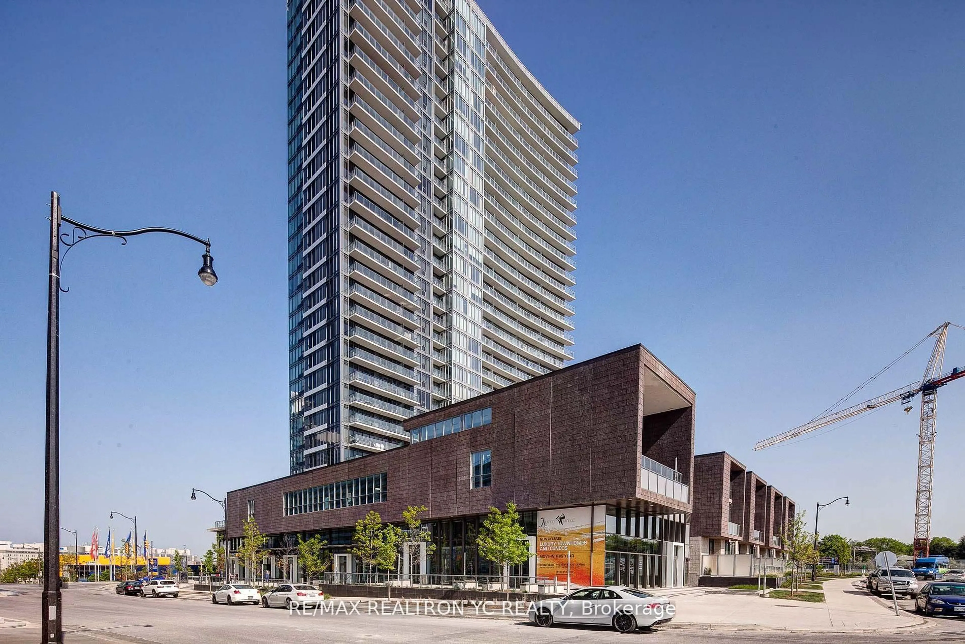 Unknown for 121 Mcmahon Dr #710, Toronto Ontario M2K 0C1