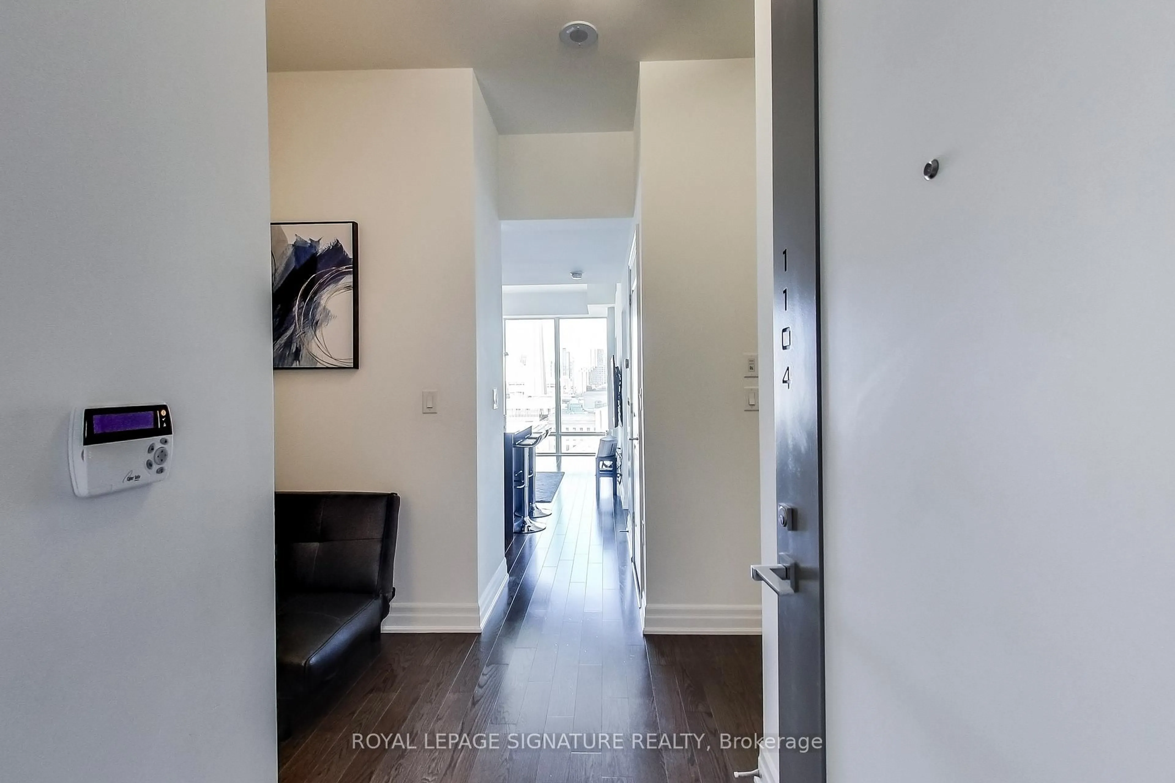 Indoor entryway for 8 The Esplanade N/A #1104, Toronto Ontario M5E 0A6