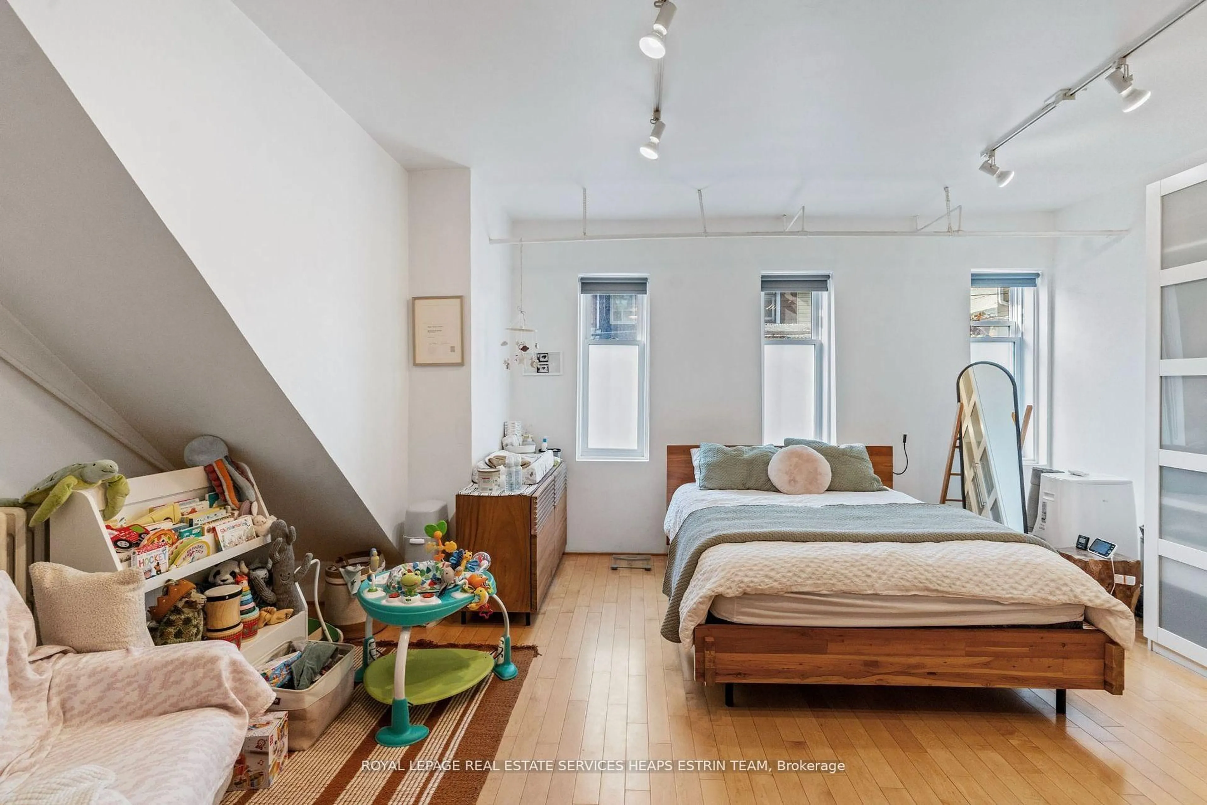 Bedroom with bed, unknown for 14 & 16 Skey Lane, Toronto Ontario M6J 3S4