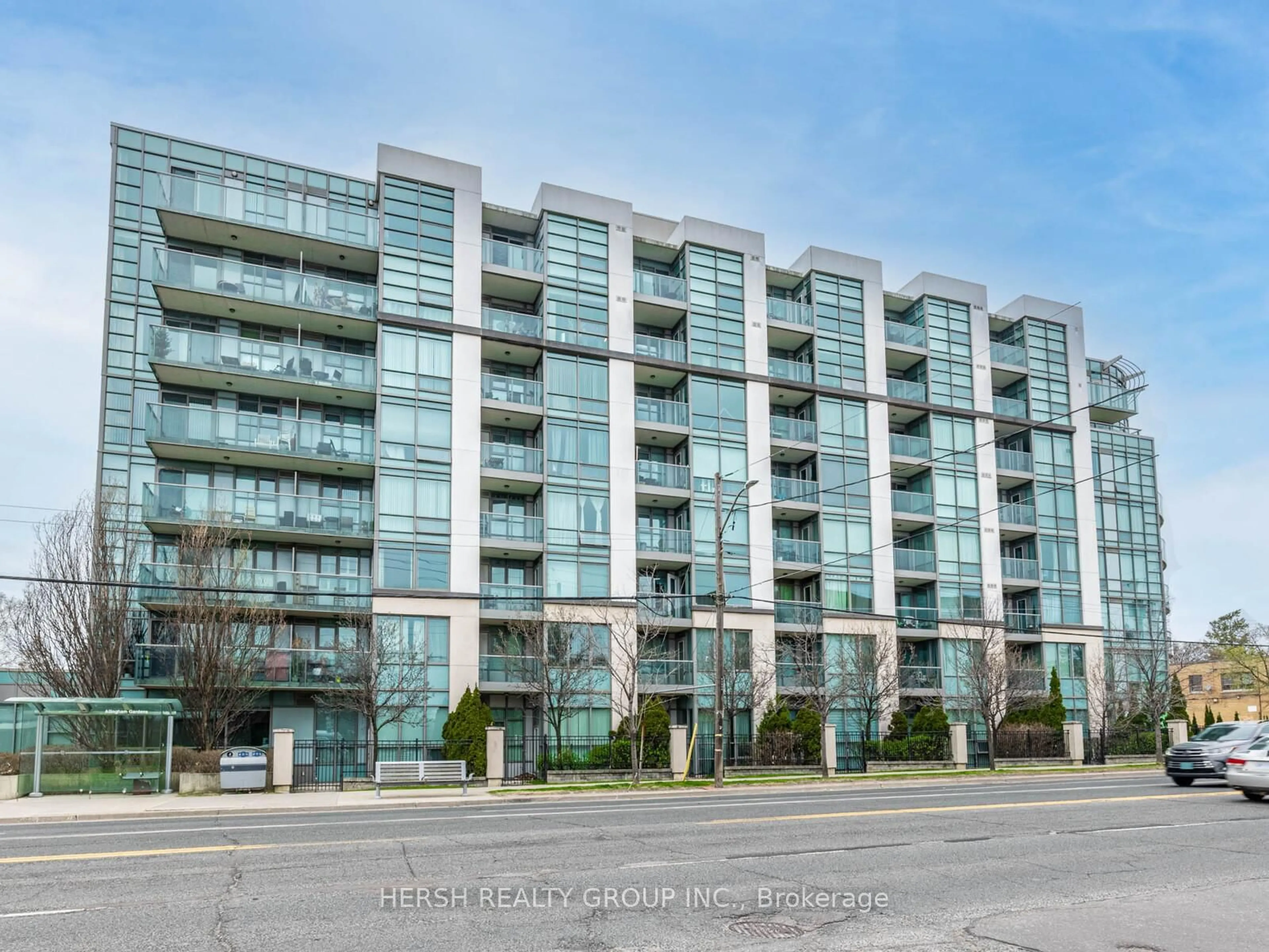 Unknown for 3840 Bathurst St #314, Toronto Ontario M3H 6C5