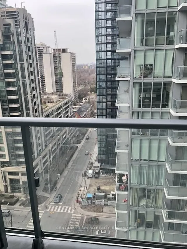 Additional property image - 195 Redpath Ave Unit 1713