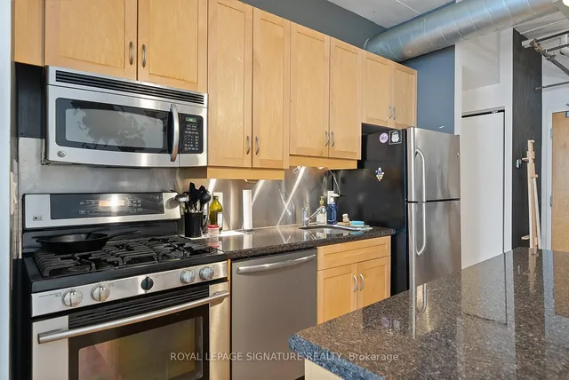 Additional property image - 32 Stewart St Unit 405