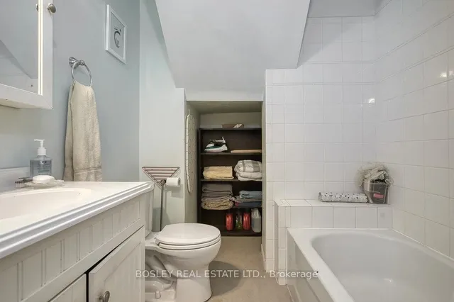 Additional property image - 159A Gladstone Ave