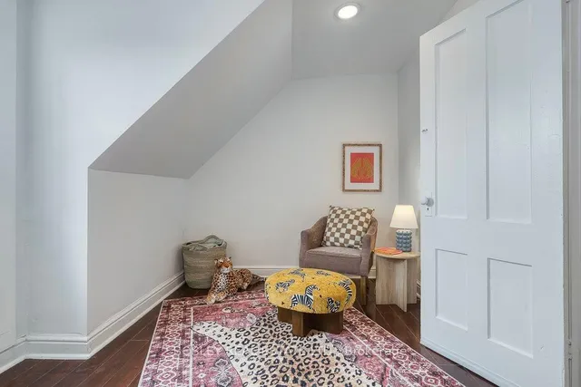 Additional property image - 159A Gladstone Ave