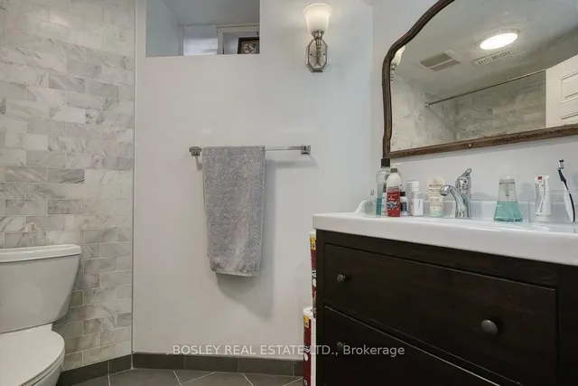 Additional property image - 159A Gladstone Ave