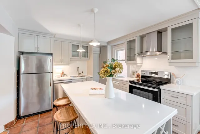Additional property image - 1597 Bathurst St Unit 3