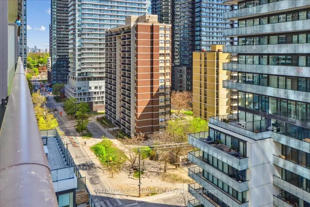 Additional property image - 161 Roehampton Ave Unit 1010