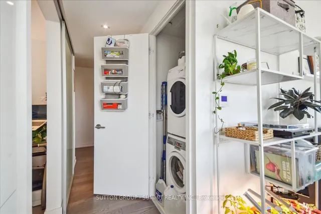 Additional property image - 161 Roehampton Ave Unit 1010