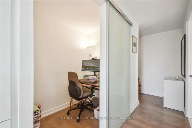 Additional property image - 161 Roehampton Ave Unit 1010