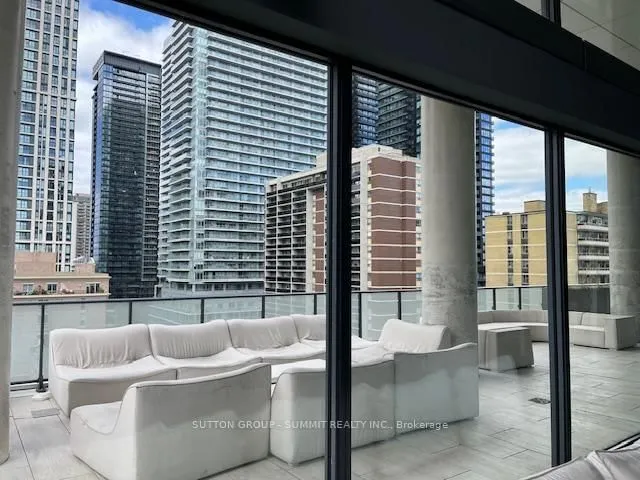 Additional property image - 161 Roehampton Ave Unit 1010