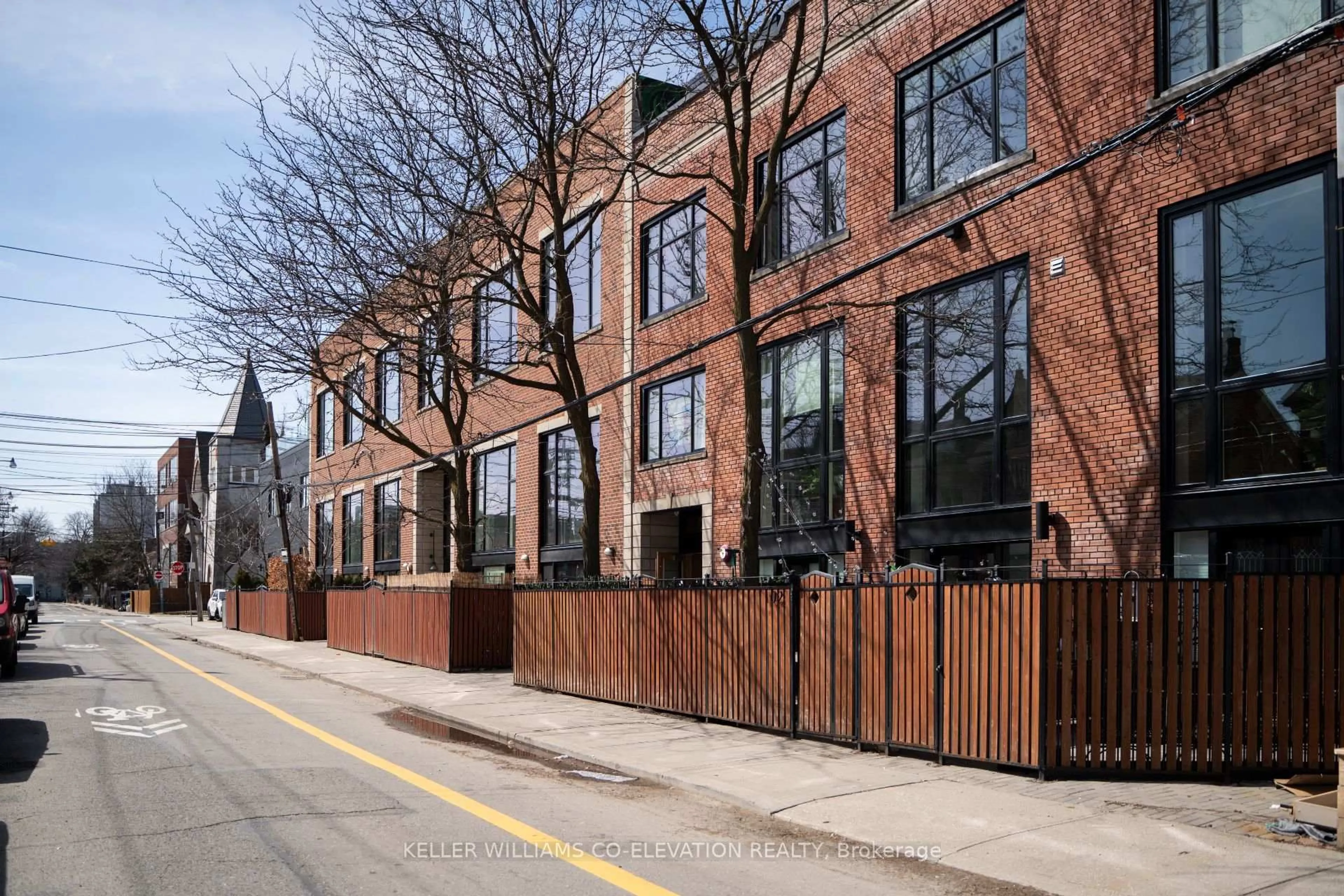Home with brick exterior material, street for 670 Richmond St #105, Toronto Ontario M6J 1C3