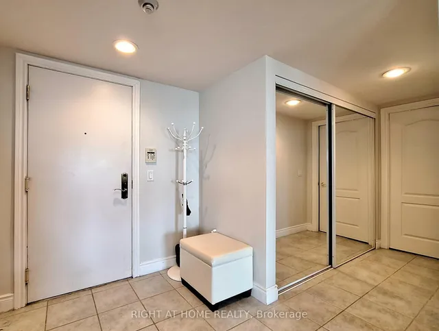 Additional image 18 of 880 Grandview Way Unit 606