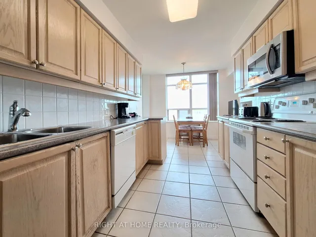 Additional image 15 of 880 Grandview Way Unit 606