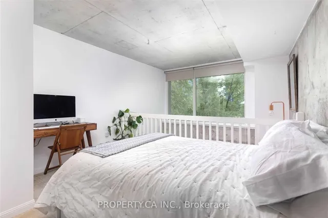 Additional property image - 954 King St Unit 302
