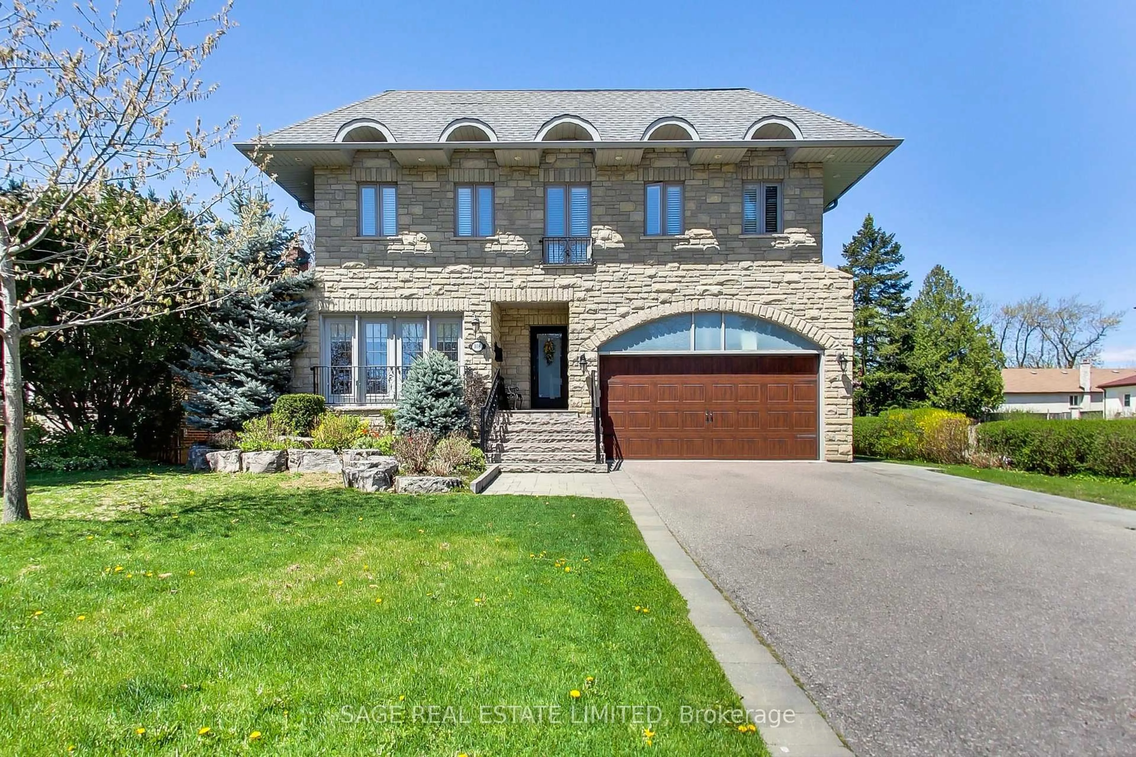 Home with brick exterior material, street for 108 Madawaska Ave, Toronto Ontario M2M 2R4