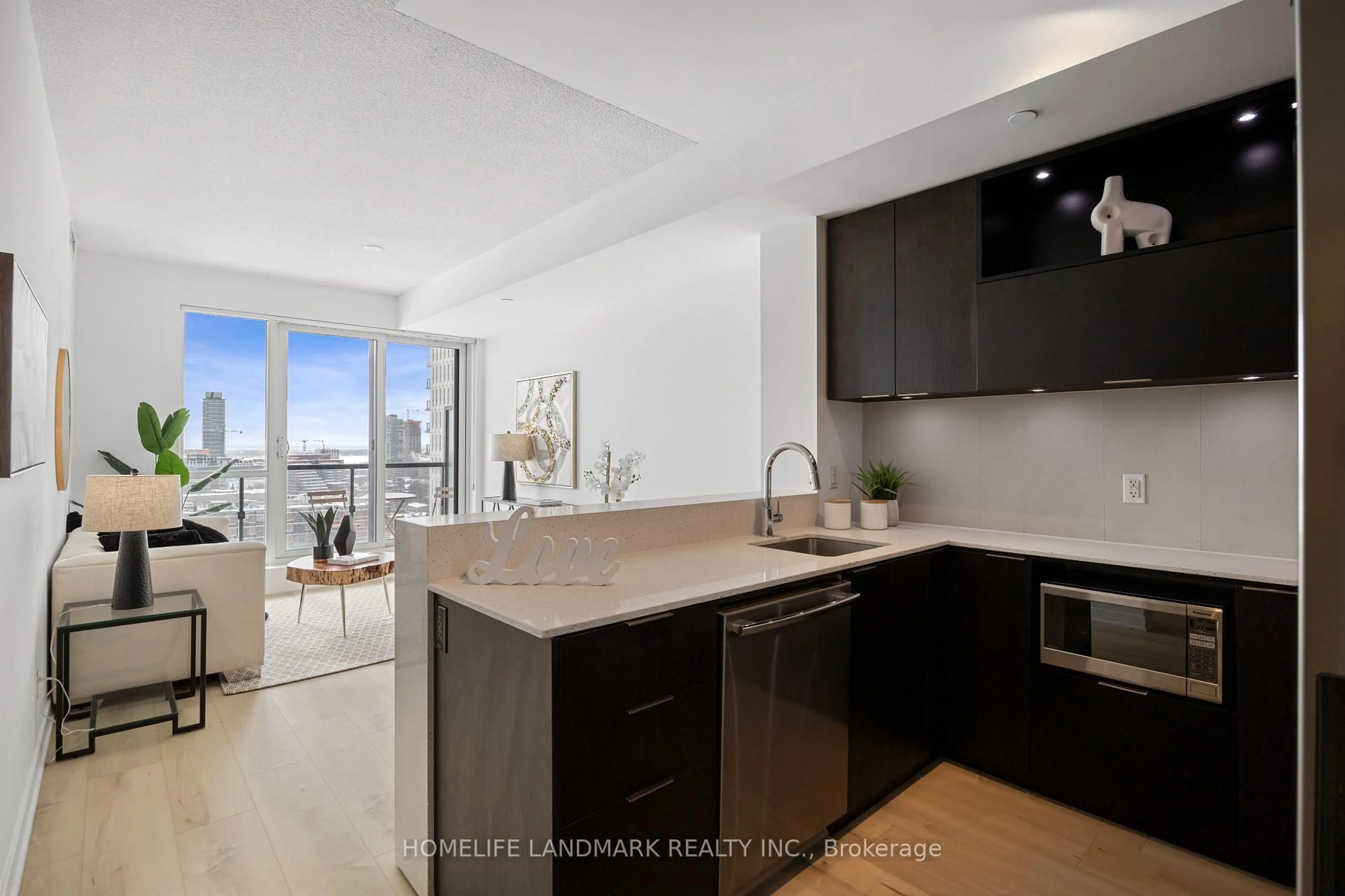 Unknown for 170 Sumach St #1803, Toronto Ontario M5A 0C3