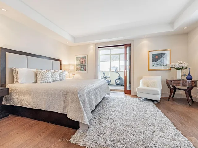 Additional property image - 423 Avenue Rd Unit 8