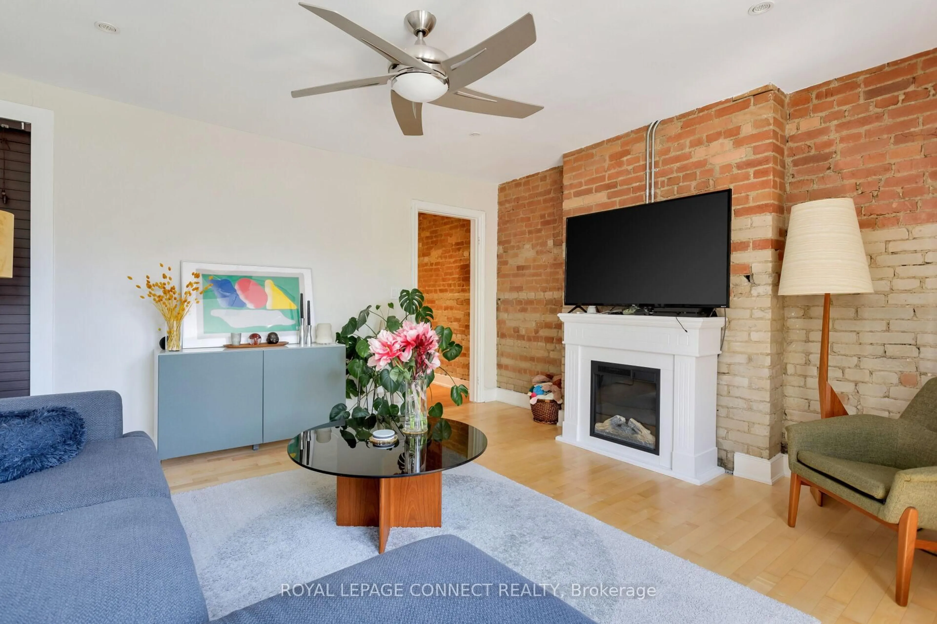 Living room with furniture, unknown for 278 St. Clarens Ave, Toronto Ontario M6H 3W3