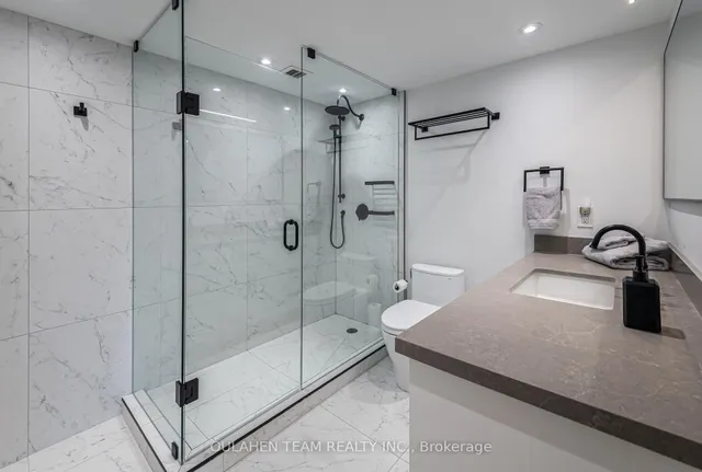 Additional property image - 20 Avoca Ave Unit 301