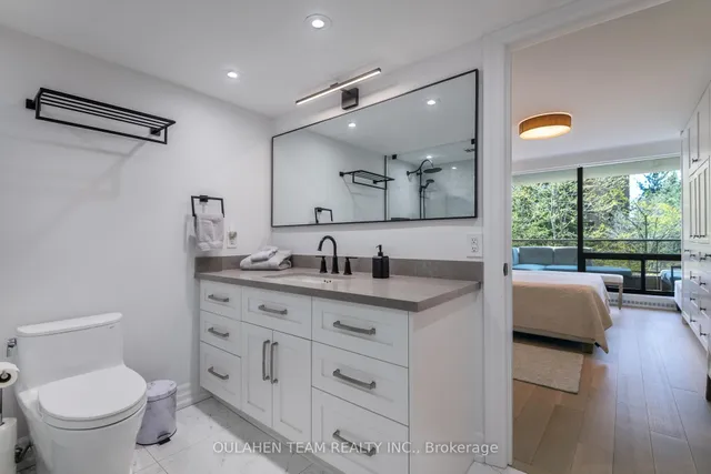 Additional property image - 20 Avoca Ave Unit 301