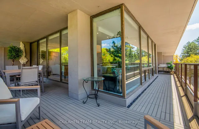 Additional property image - 20 Avoca Ave Unit 301
