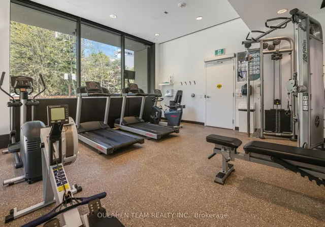 Additional property image - 20 Avoca Ave Unit 301