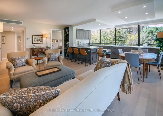 Additional property image - 20 Avoca Ave Unit 301