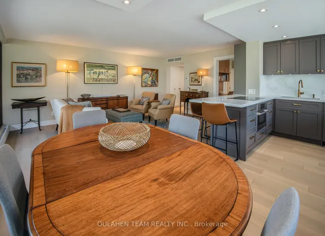 Additional property image - 20 Avoca Ave Unit 301