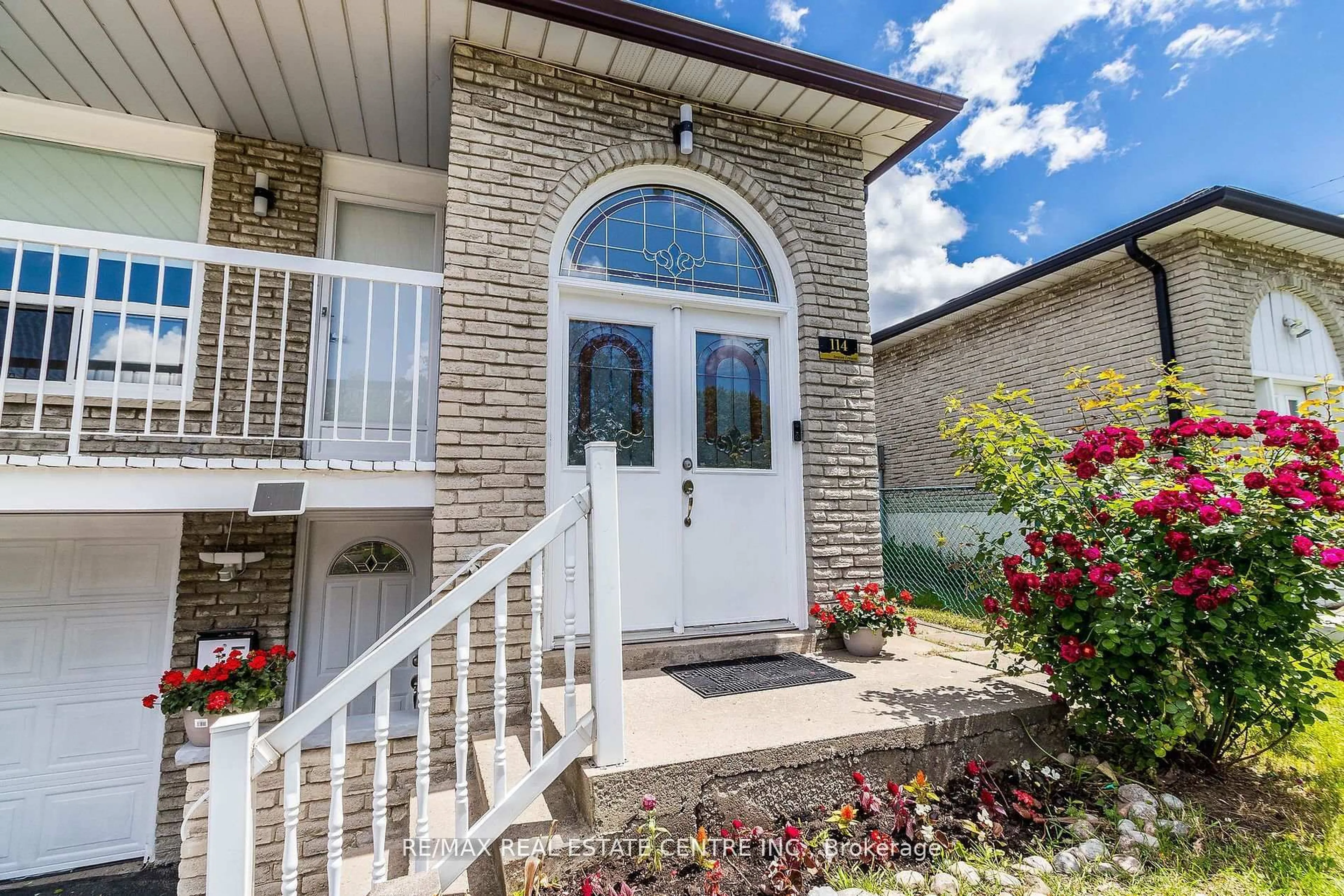 Unknown for 114 Sexton Cres, Toronto Ontario M2H 2L6