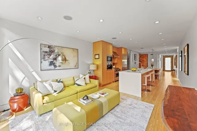 Additional property image - 215 Bowood Ave