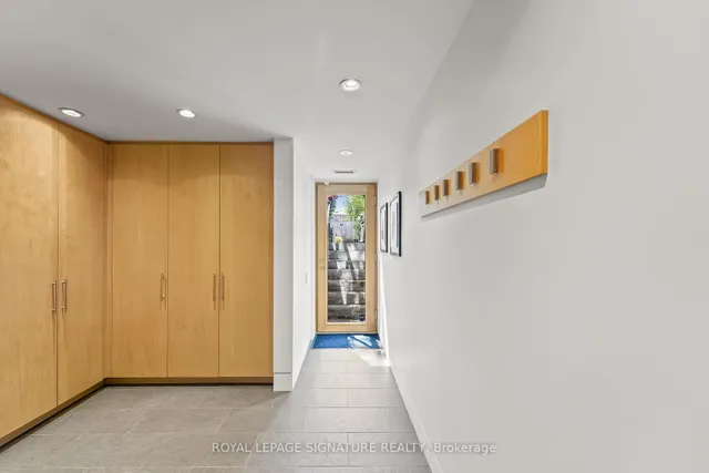 Additional property image - 215 Bowood Ave