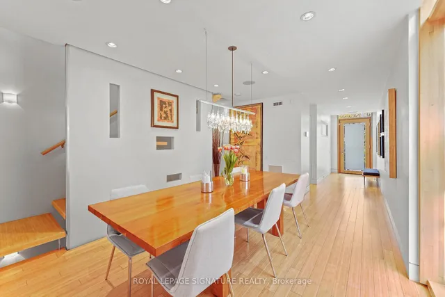Additional property image - 215 Bowood Ave