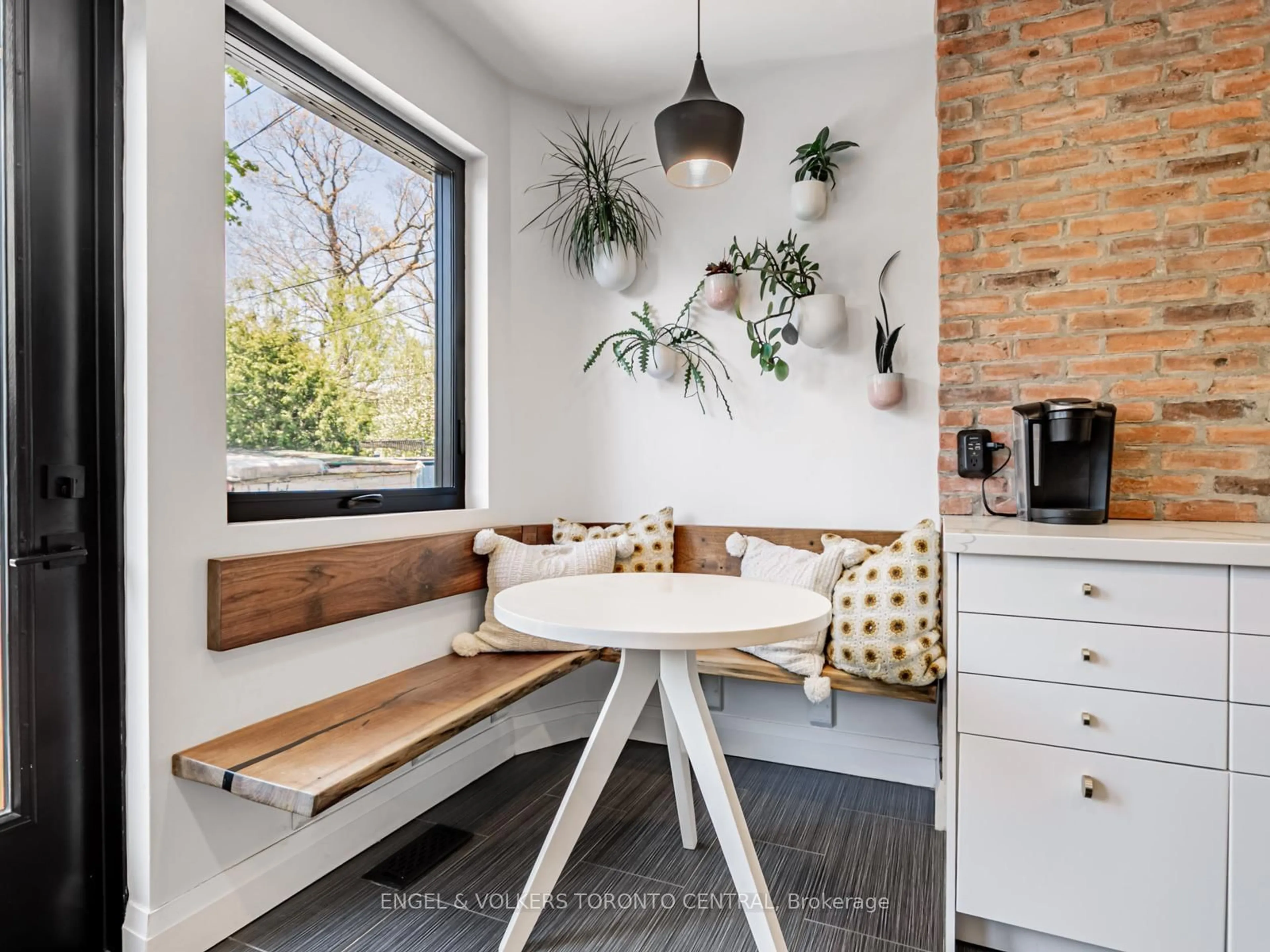 Contemporary kitchen, unknown for 54 Winona Dr, Toronto Ontario M6G 3S6