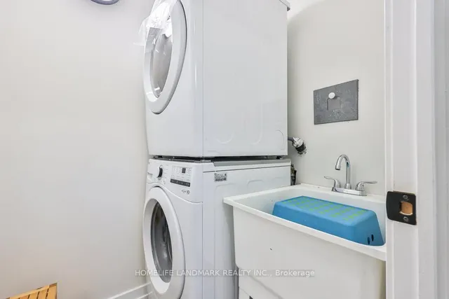 Additional property image - 7 Brunel Crt