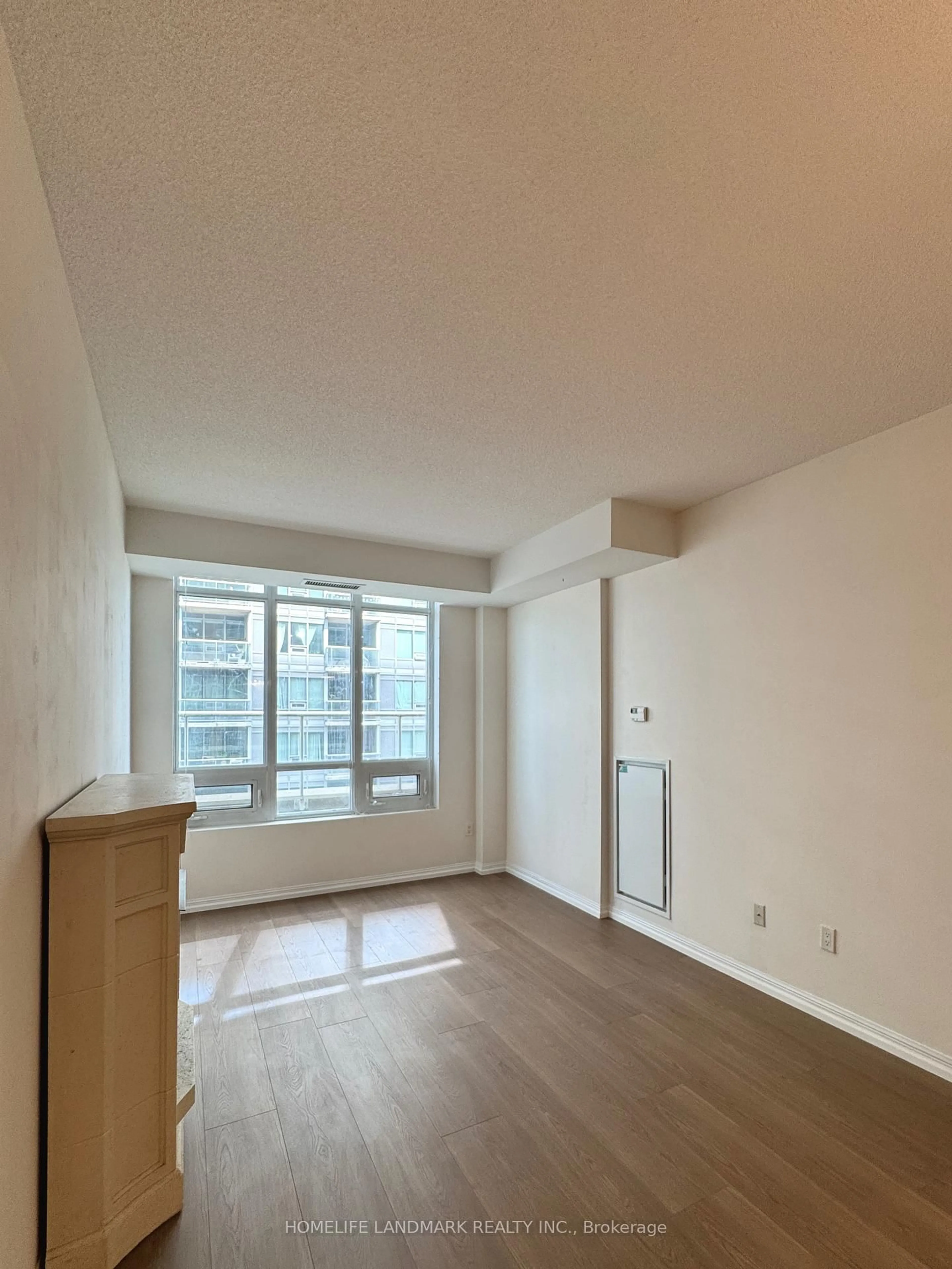 A pic of a room for 65 East Liberty St #1117, Toronto Ontario M6K 3R2