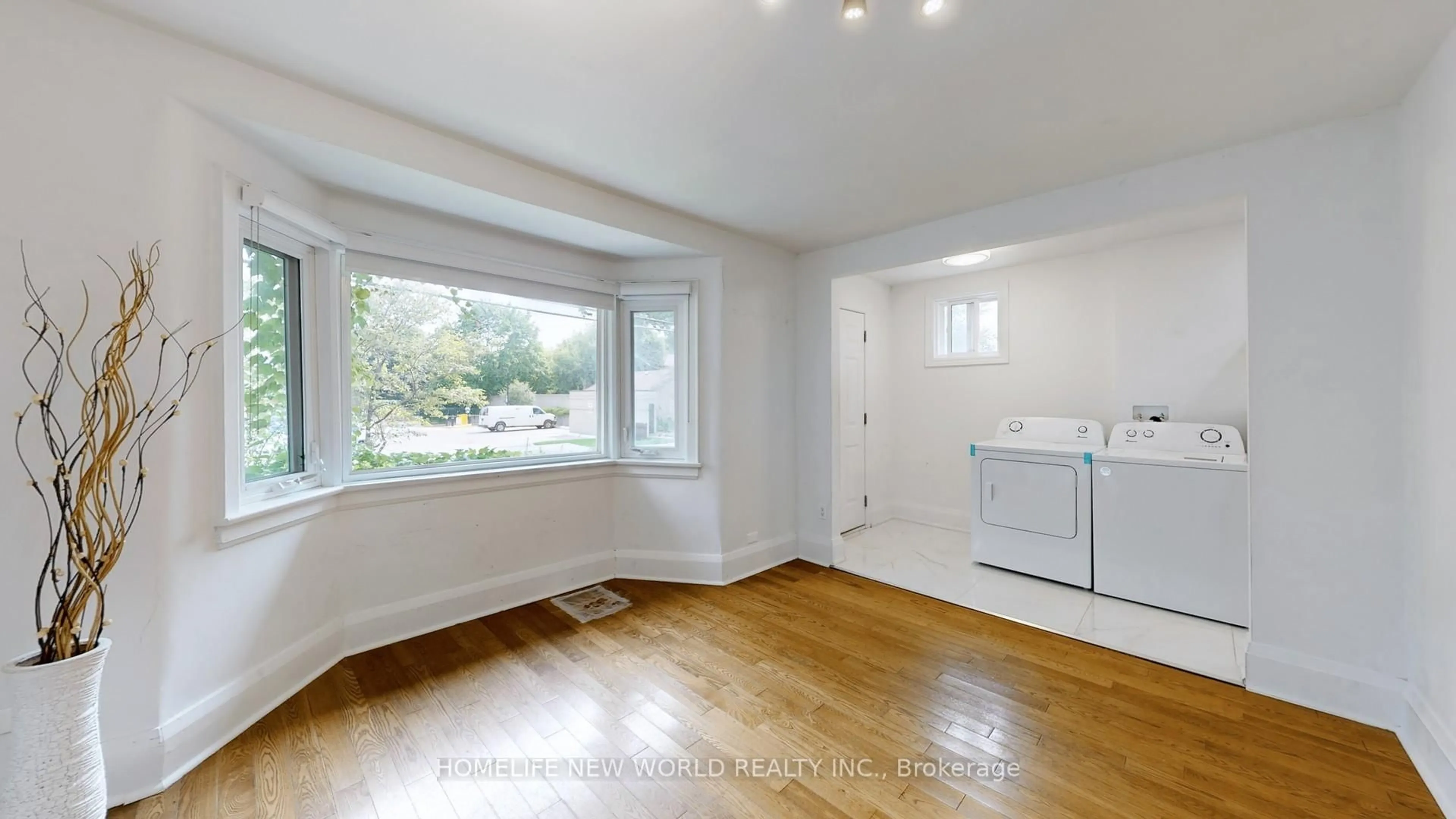 A pic of a room for 14 Franklin Ave, Toronto Ontario M2N 1B6