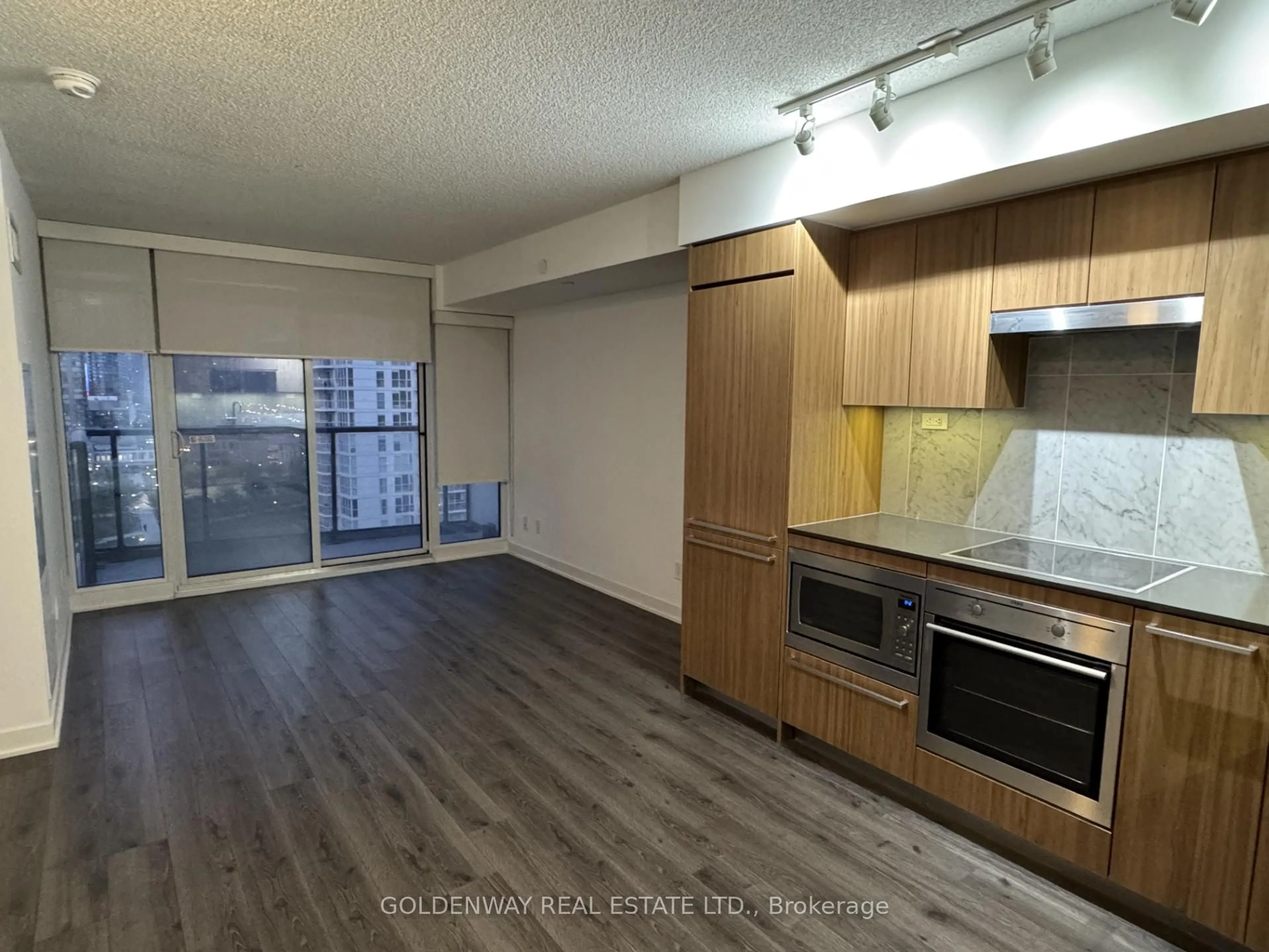 Unknown for 70 Queens Wharf Rd #1609, Toronto Ontario M5V 0J2