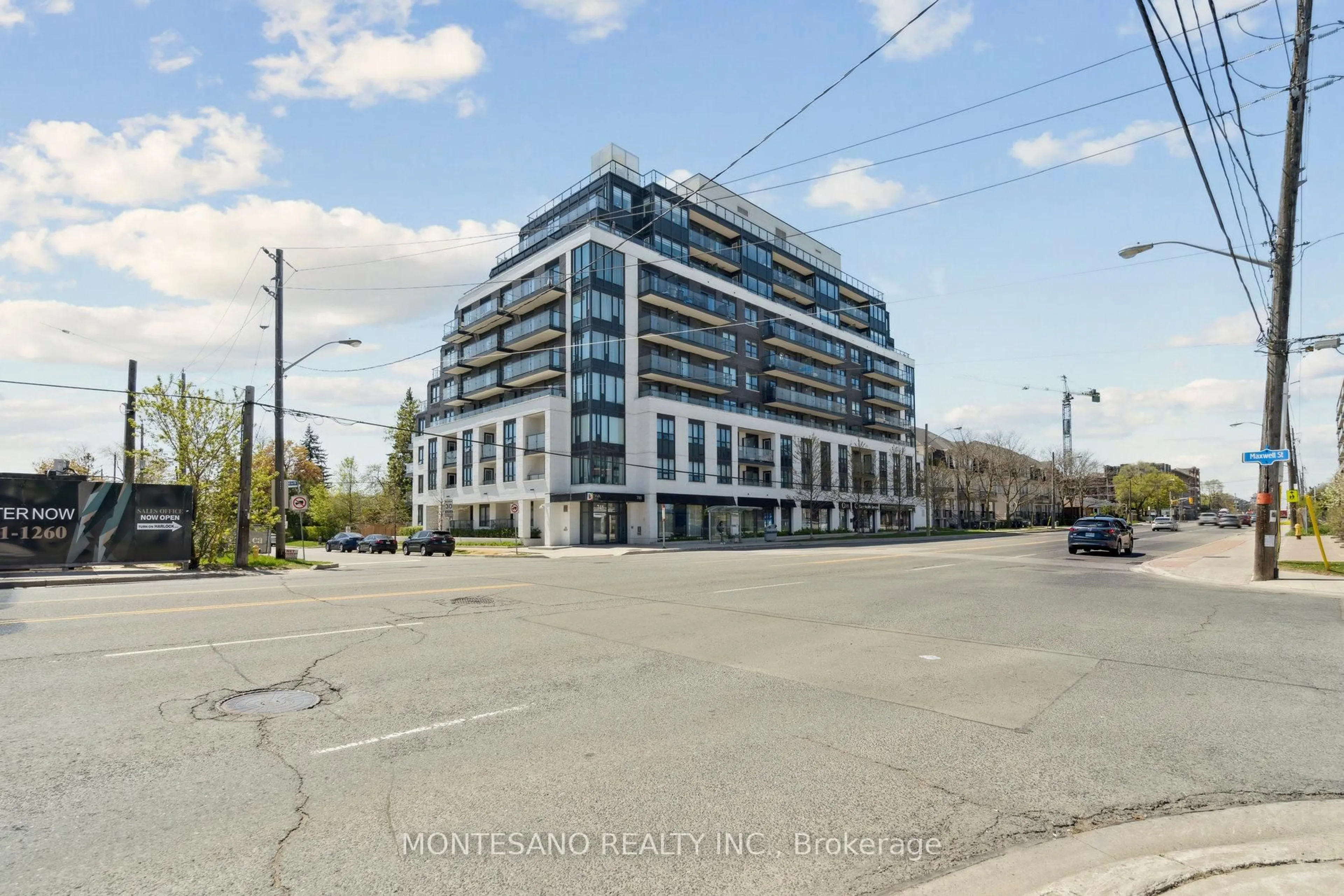 Unknown for 741 Sheppard Ave #209, Toronto Ontario M3H 0C9